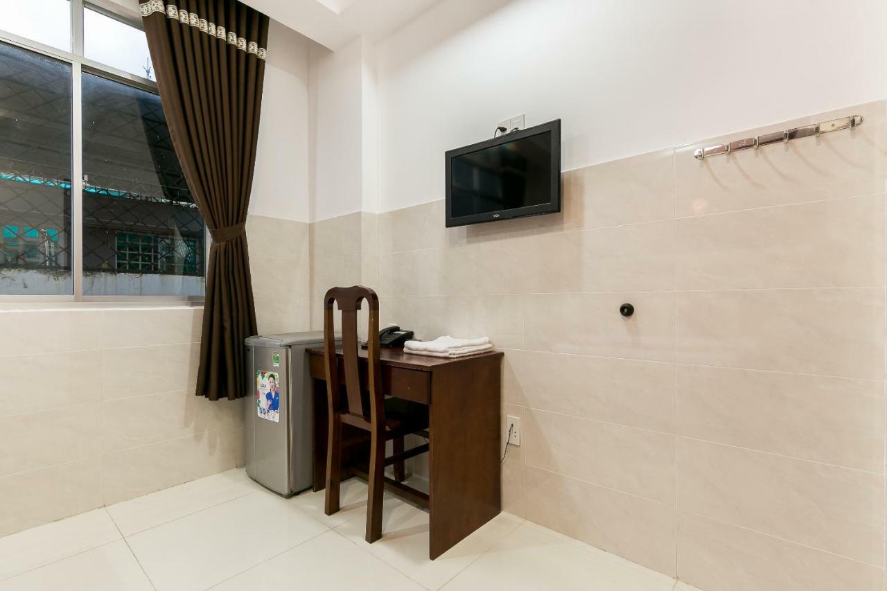 Anh Khoa 1 Hotel Quan 2 Хошимин Экстерьер фото